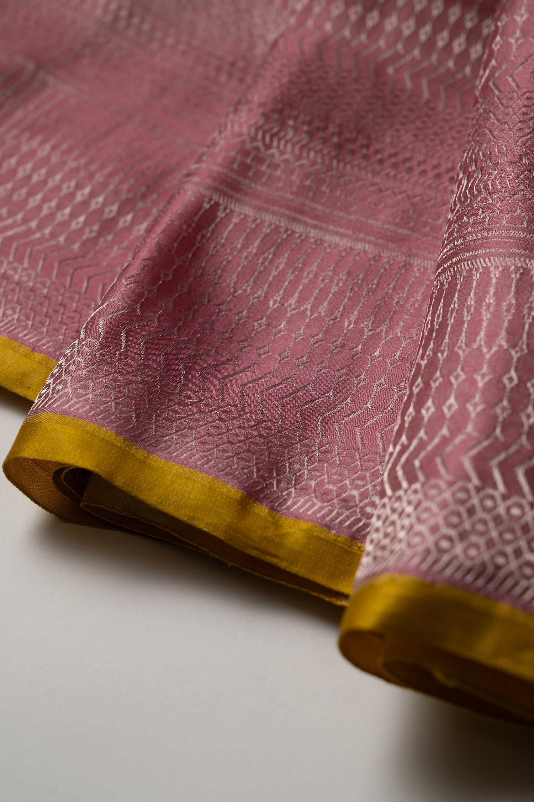 Aruna Iktaara Katan Silk Sari