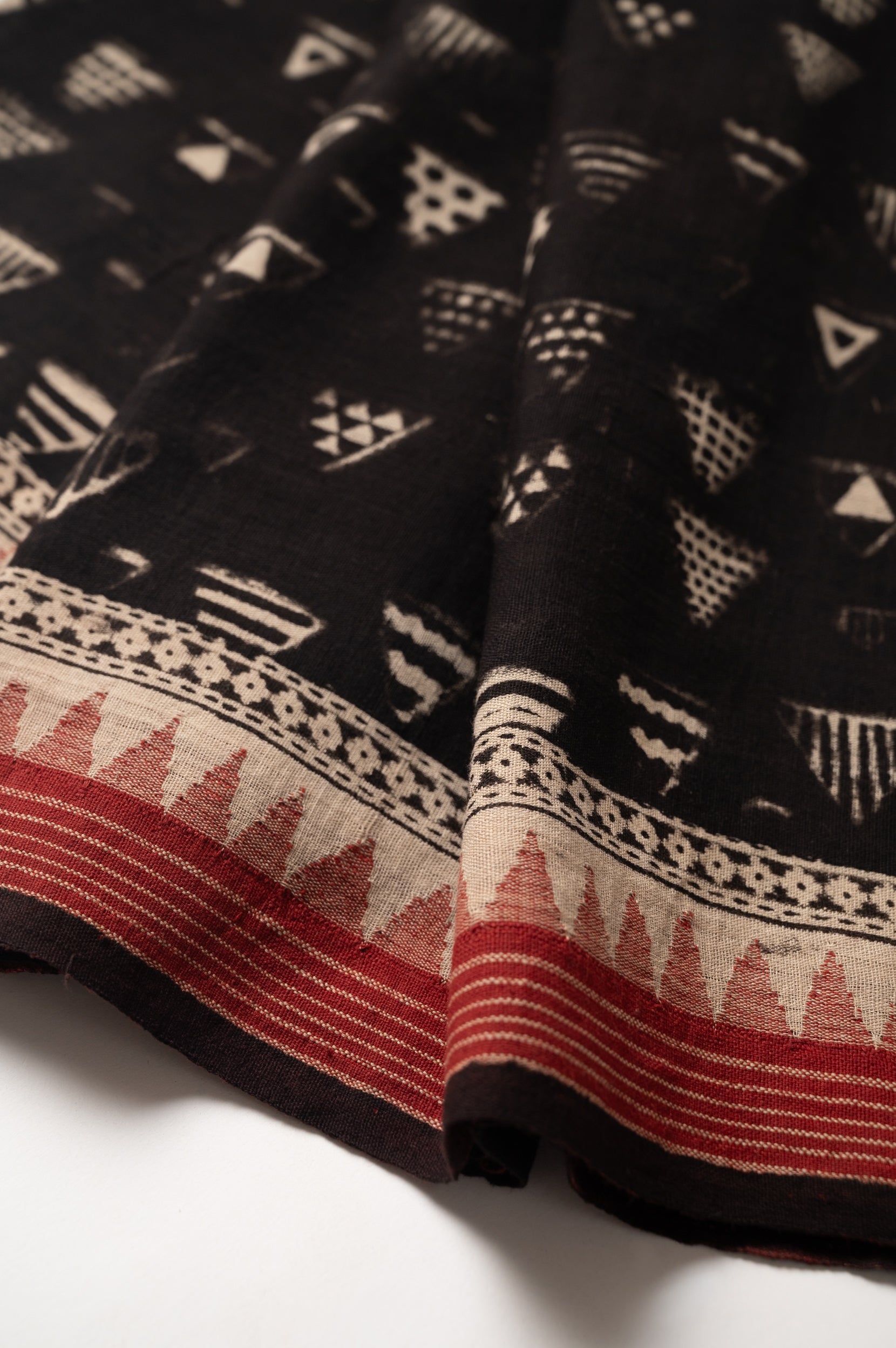 Koyal Handspun Coarse Cotton Sari