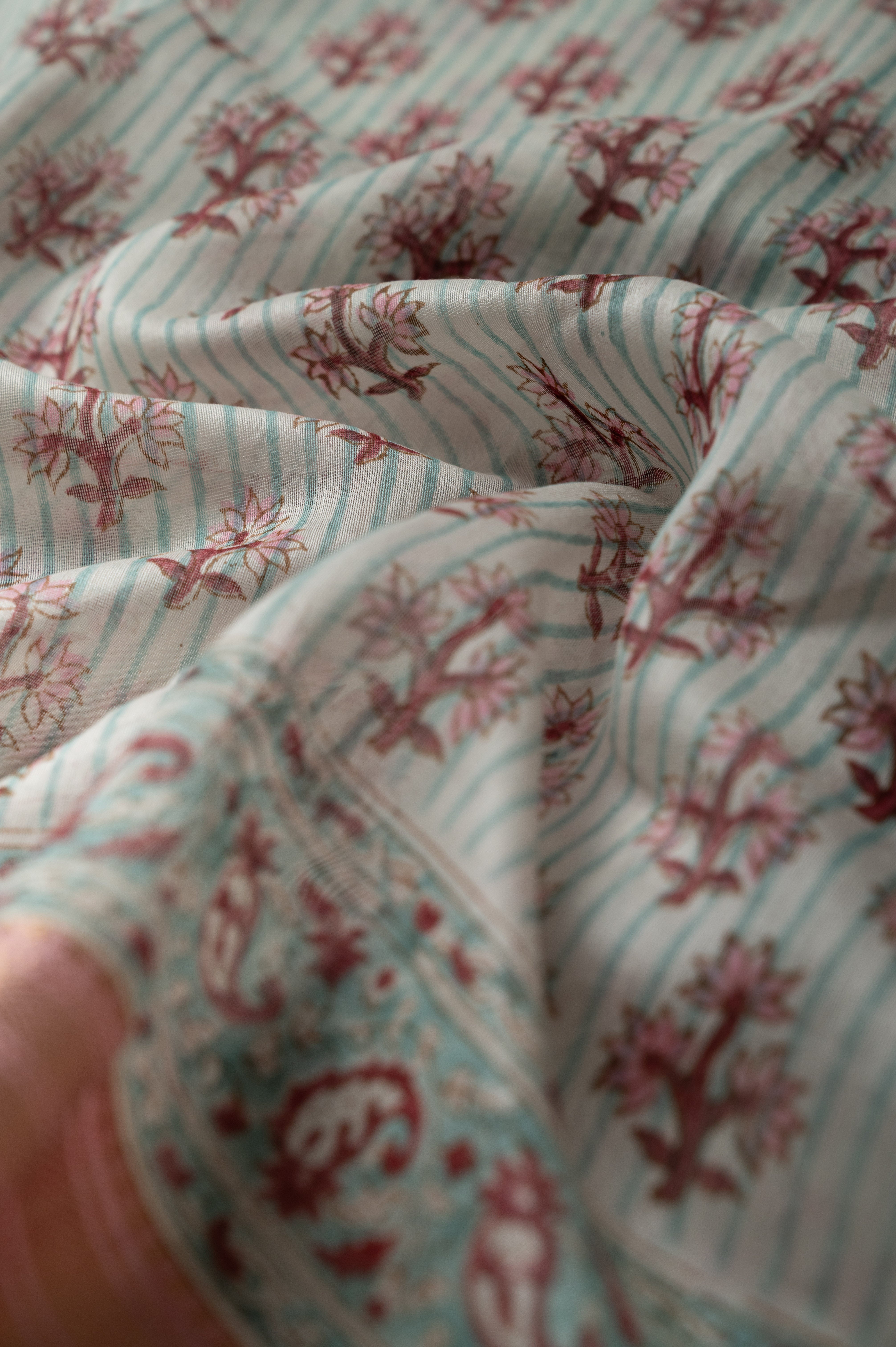 Aasmani Cotton Silk Sari
