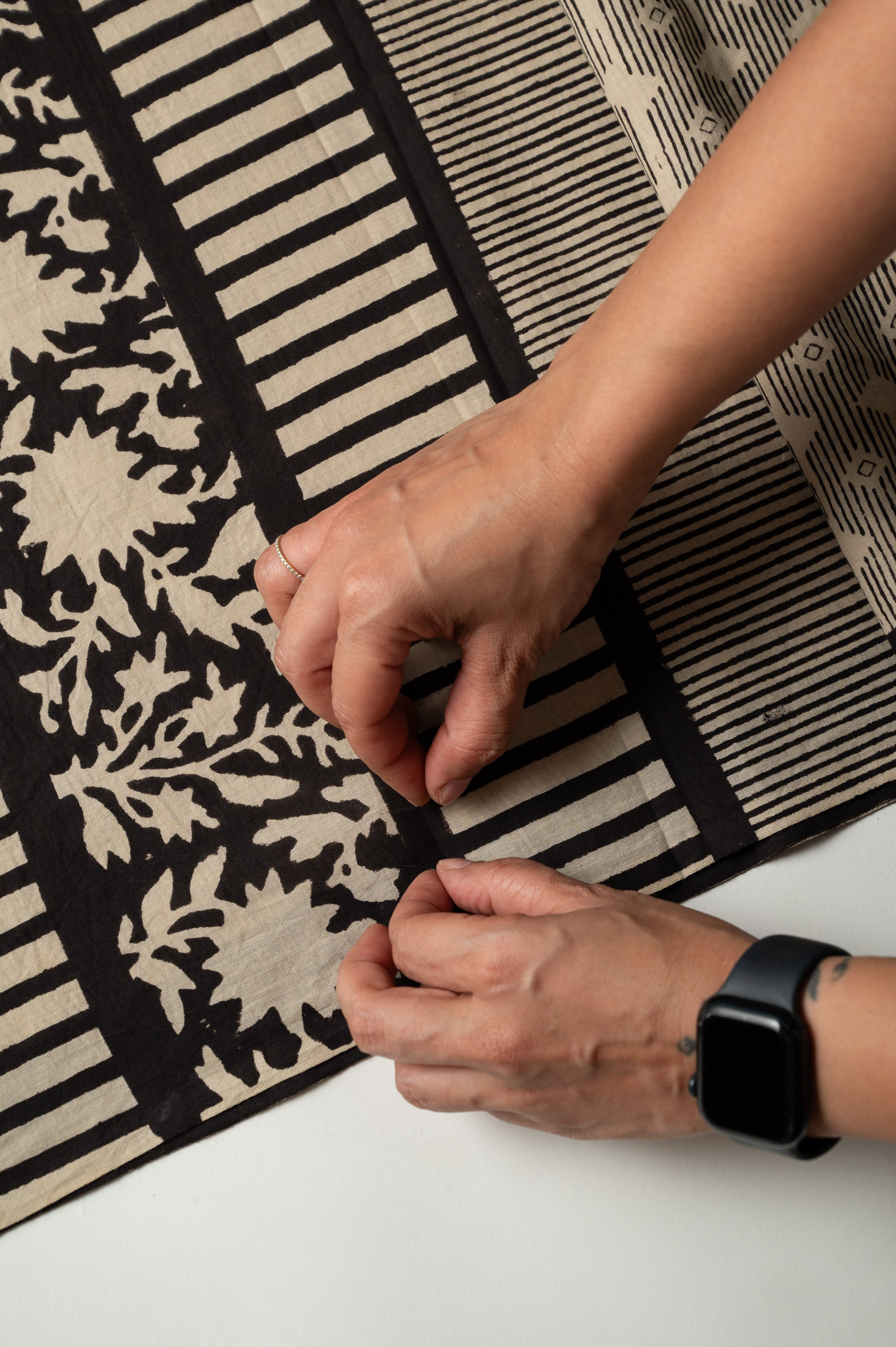 Raag Rekha Mul Cotton Sari