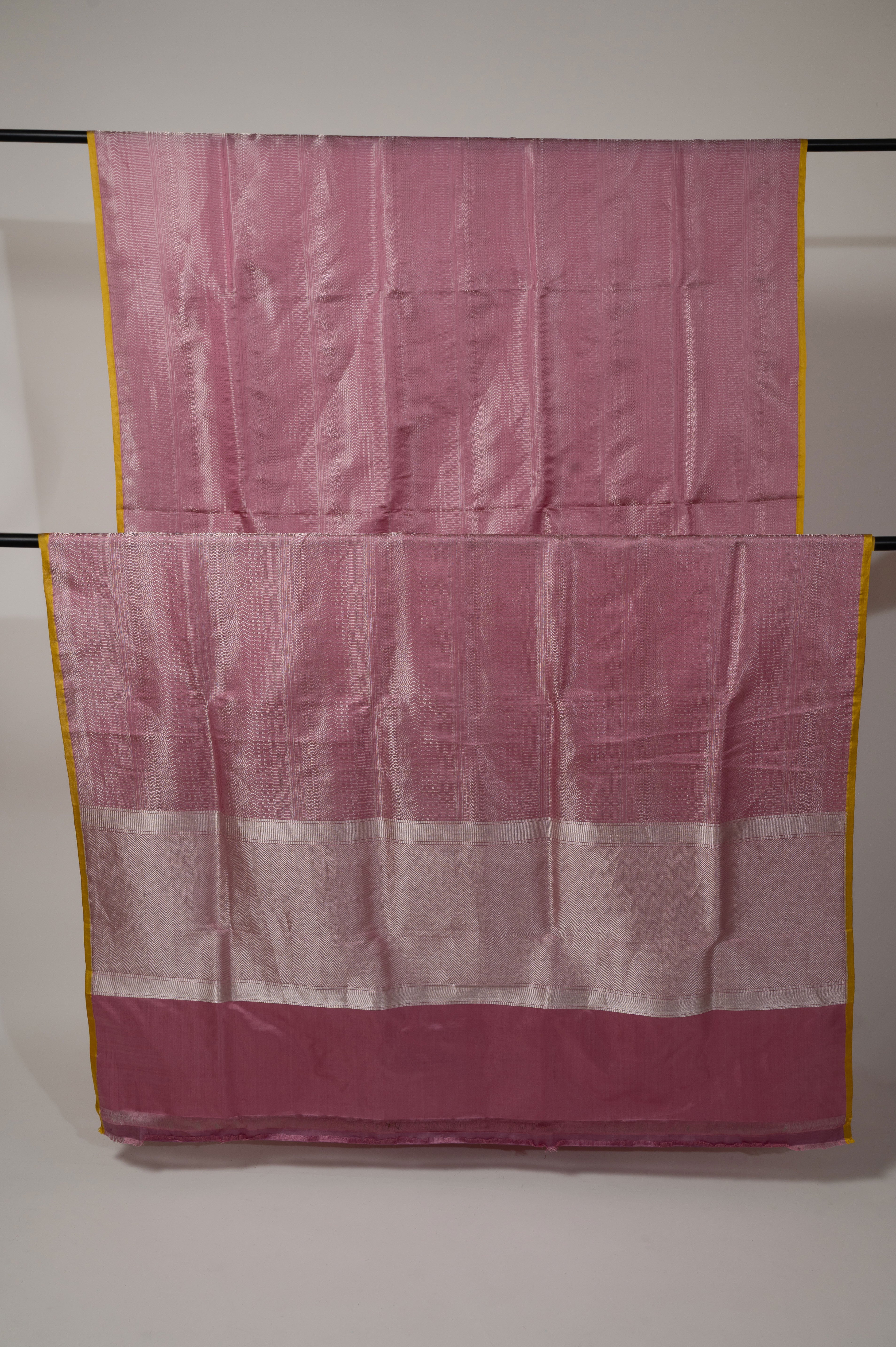 Aruna Iktaara Katan Silk Sari