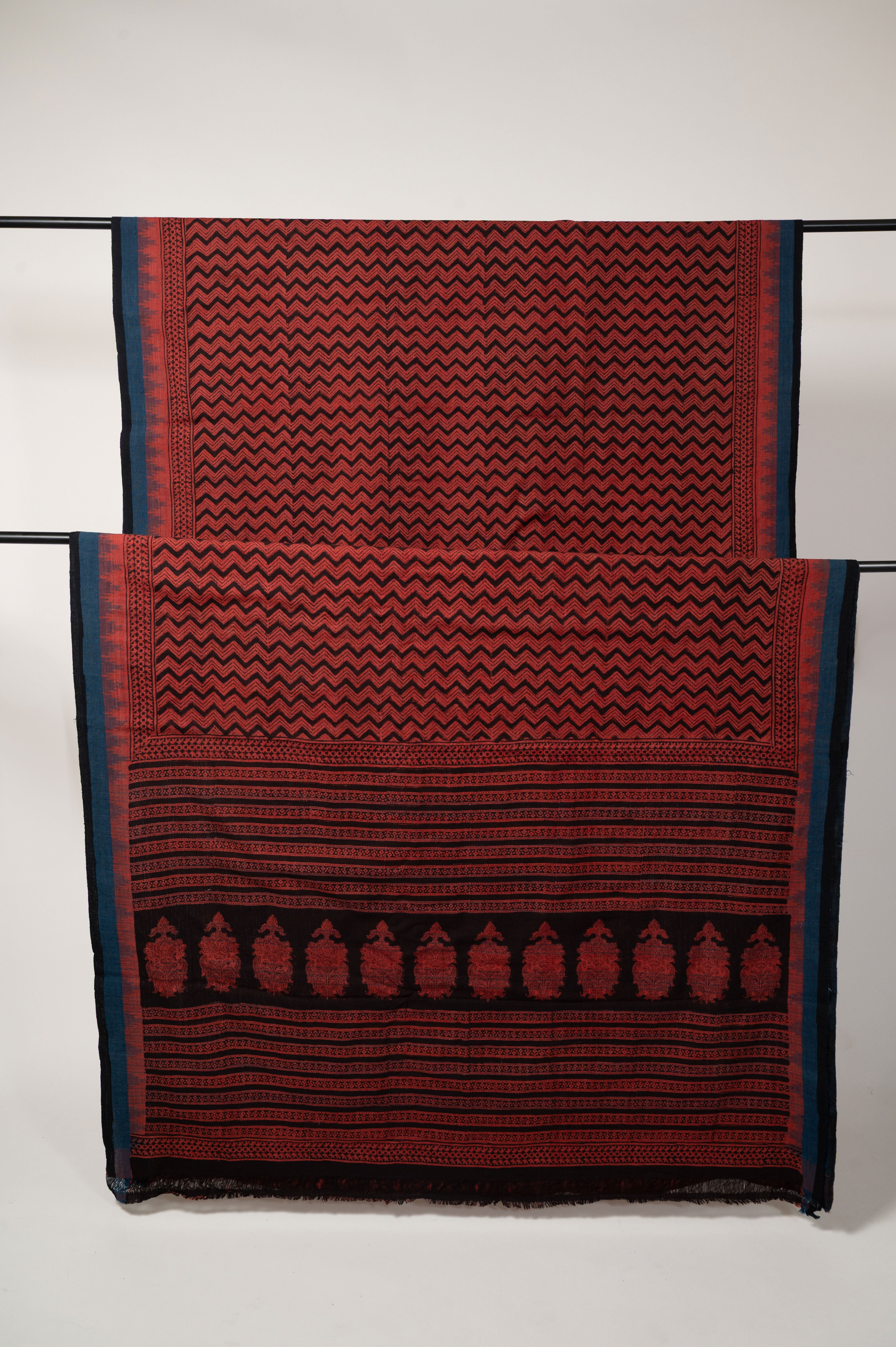 Gerua Neel Handspun Coarse Cotton Sari