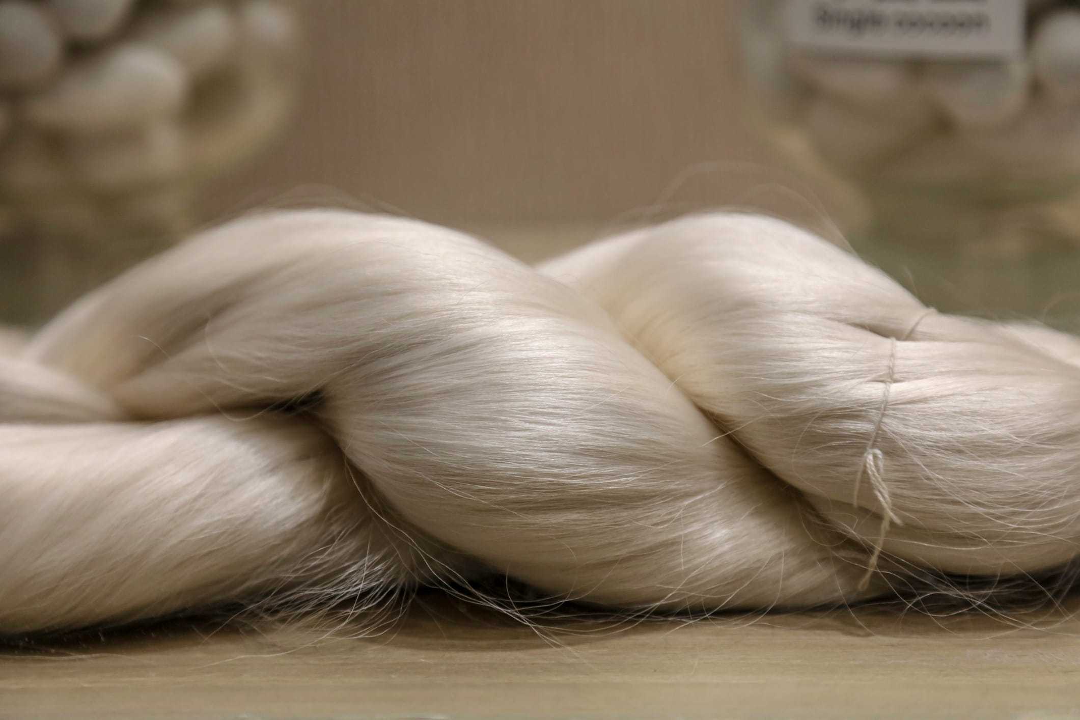 Organza: The Structure of Woven Air