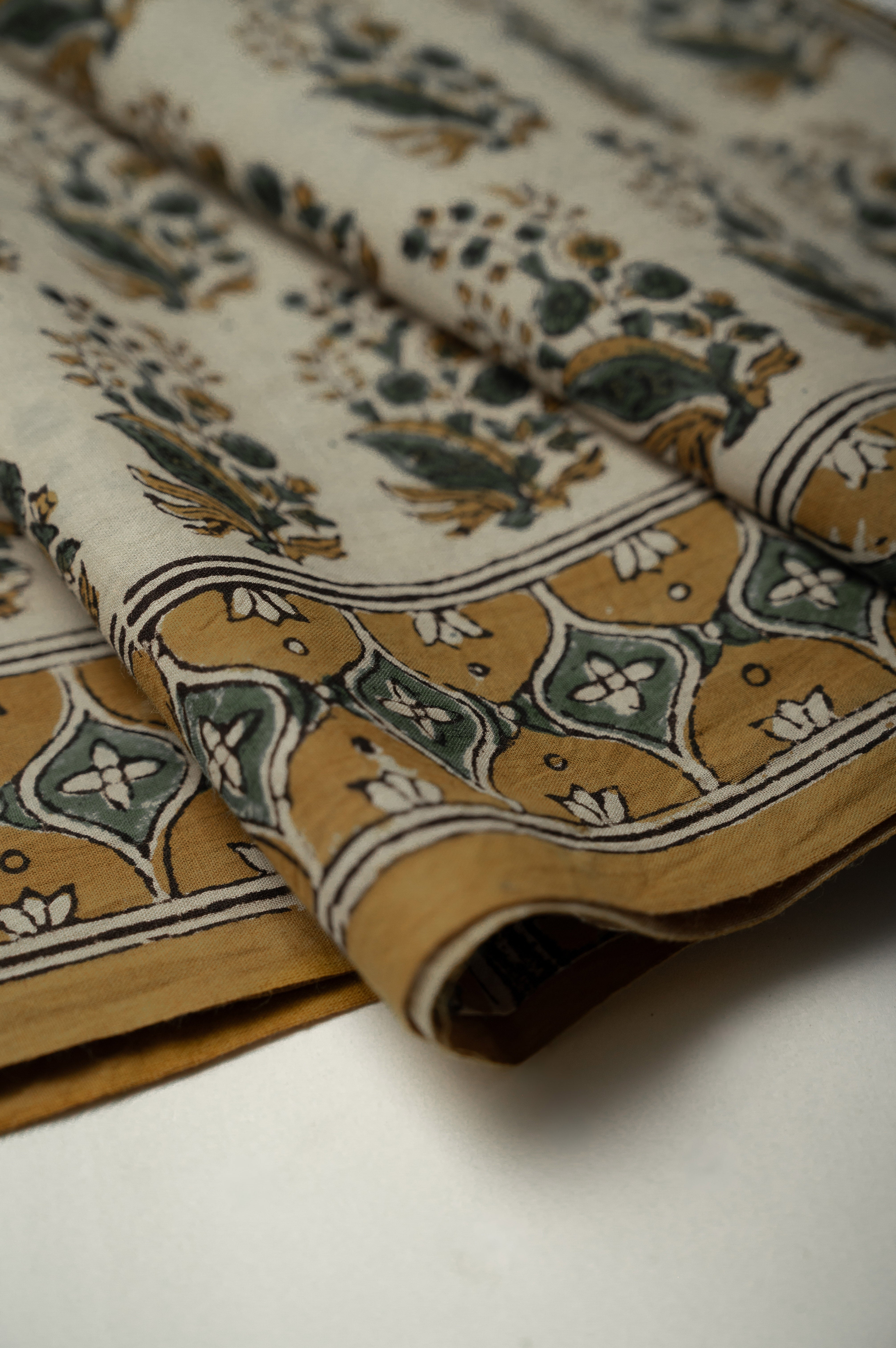 Amra Mul Cotton Sari