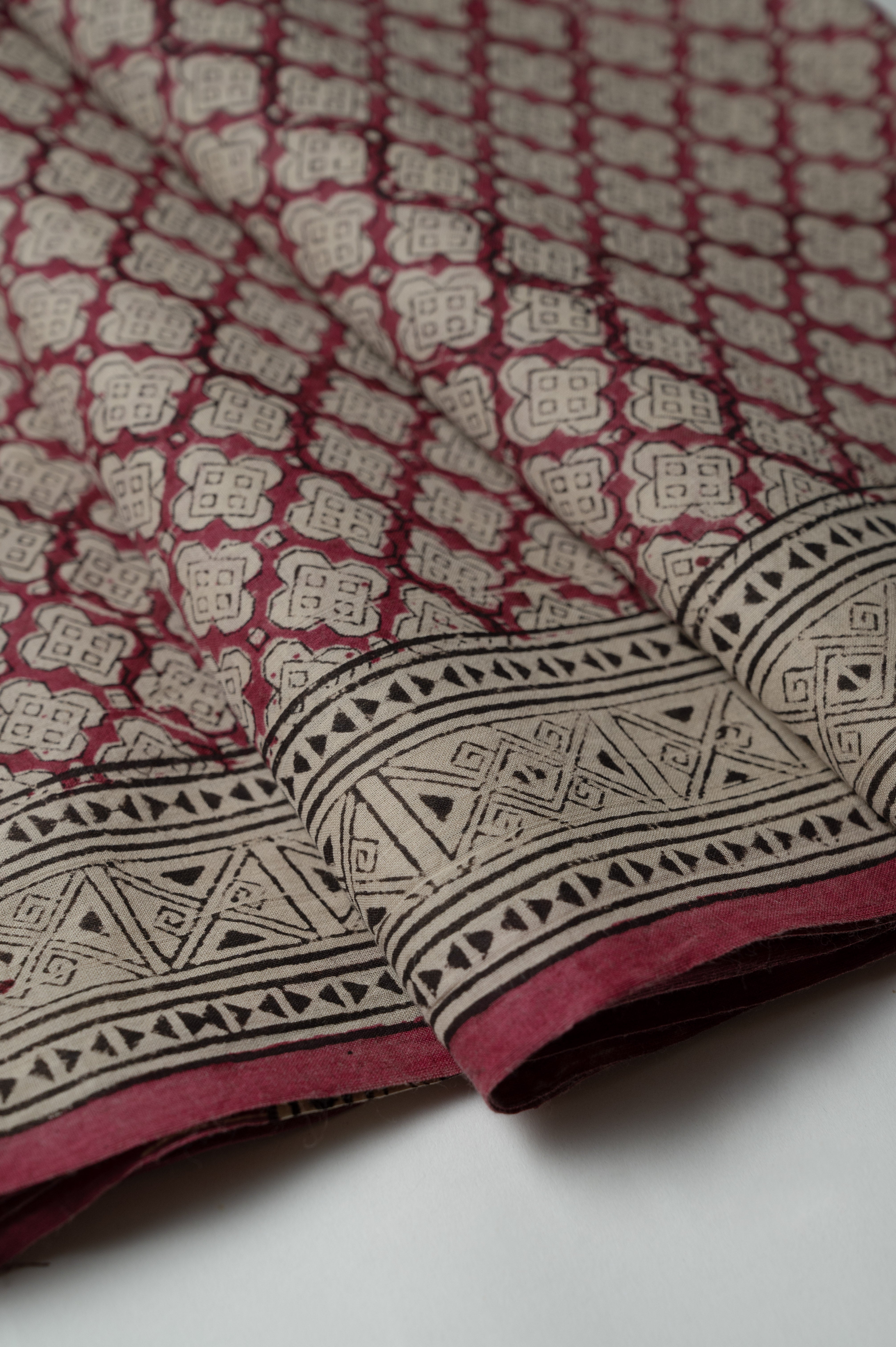 Angoori Naksh Mul Cotton Sari