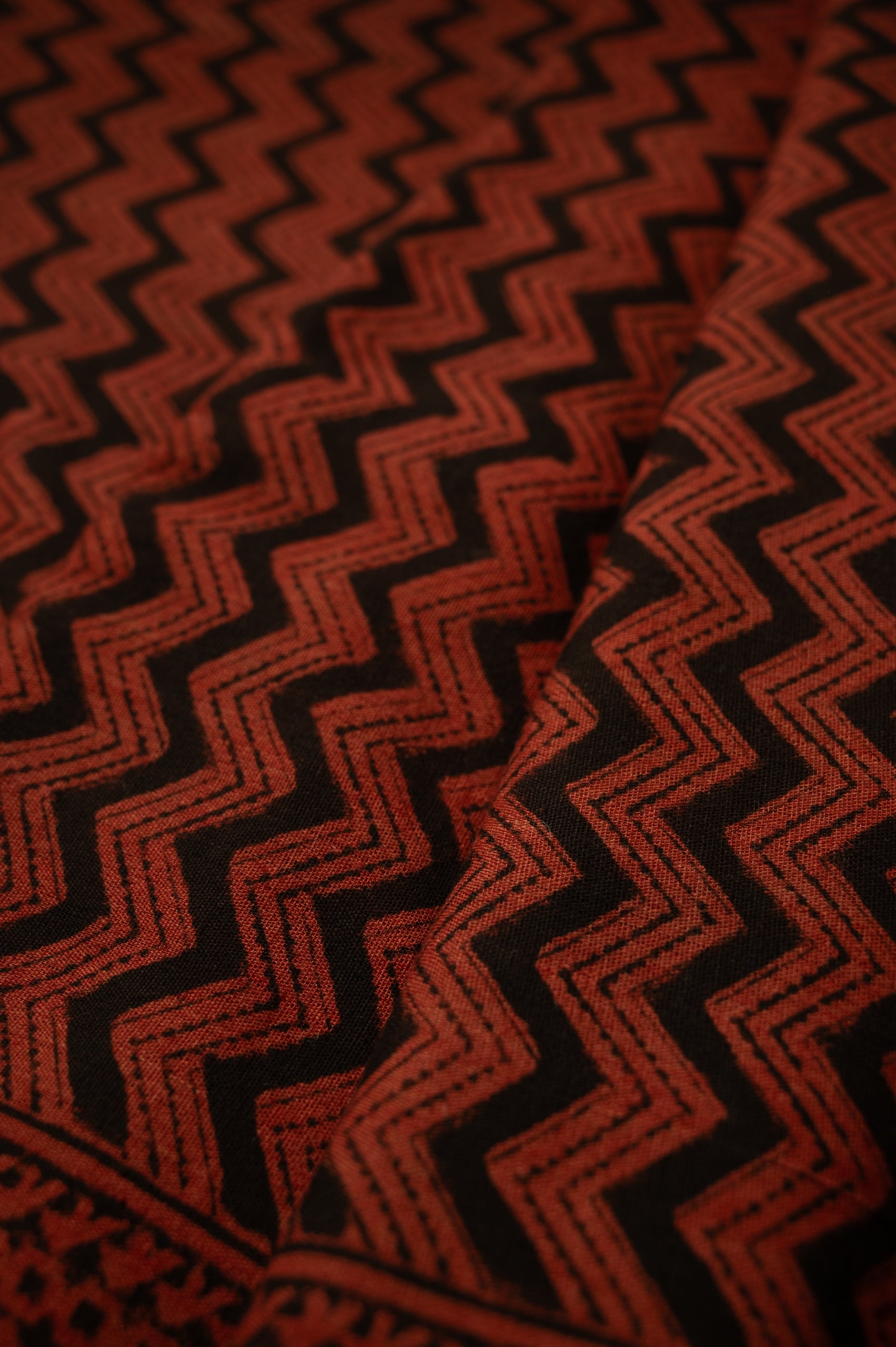 Gerua Neel Handspun Coarse Cotton Sari