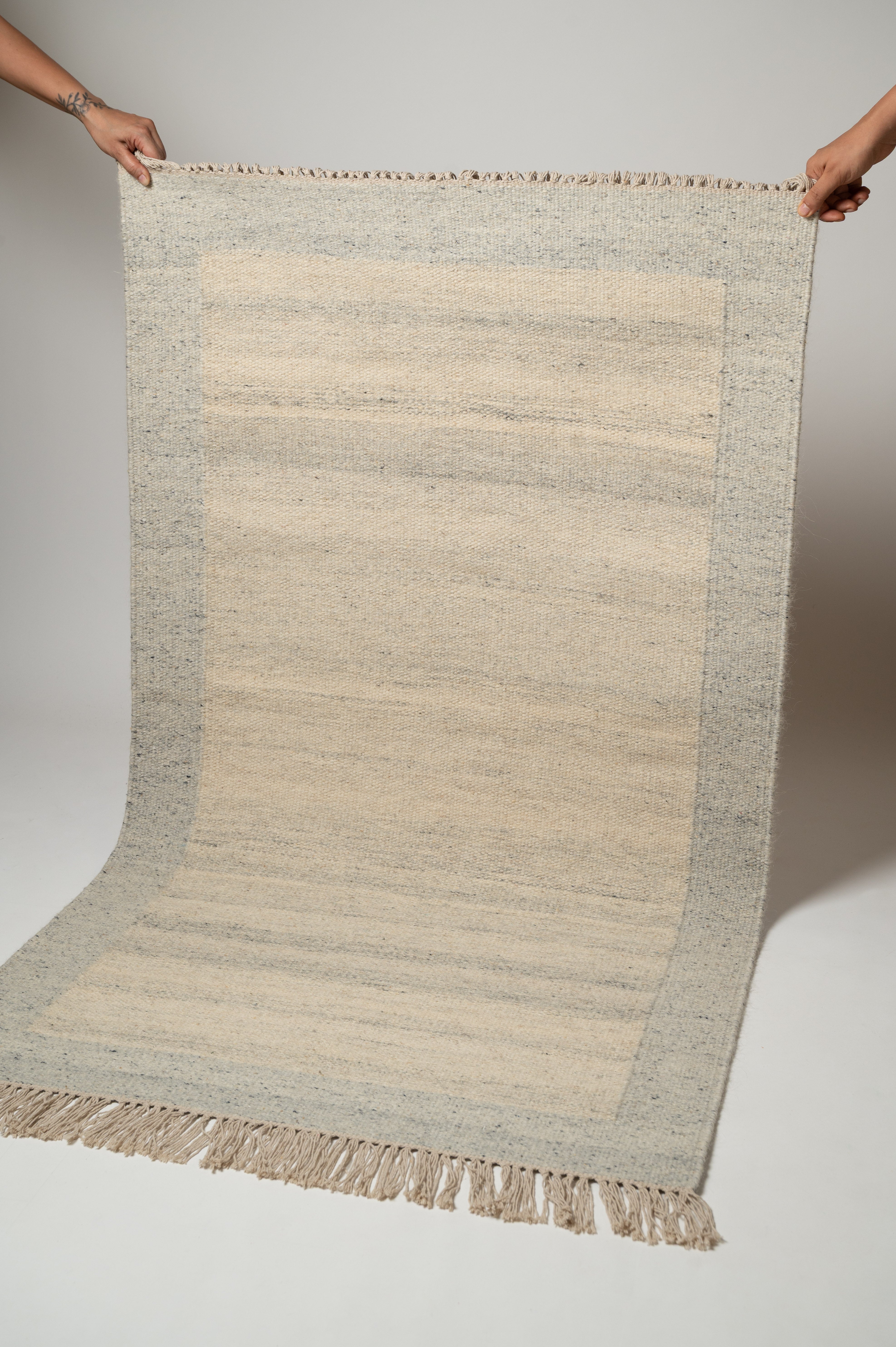 Nirvaan Neel Rug