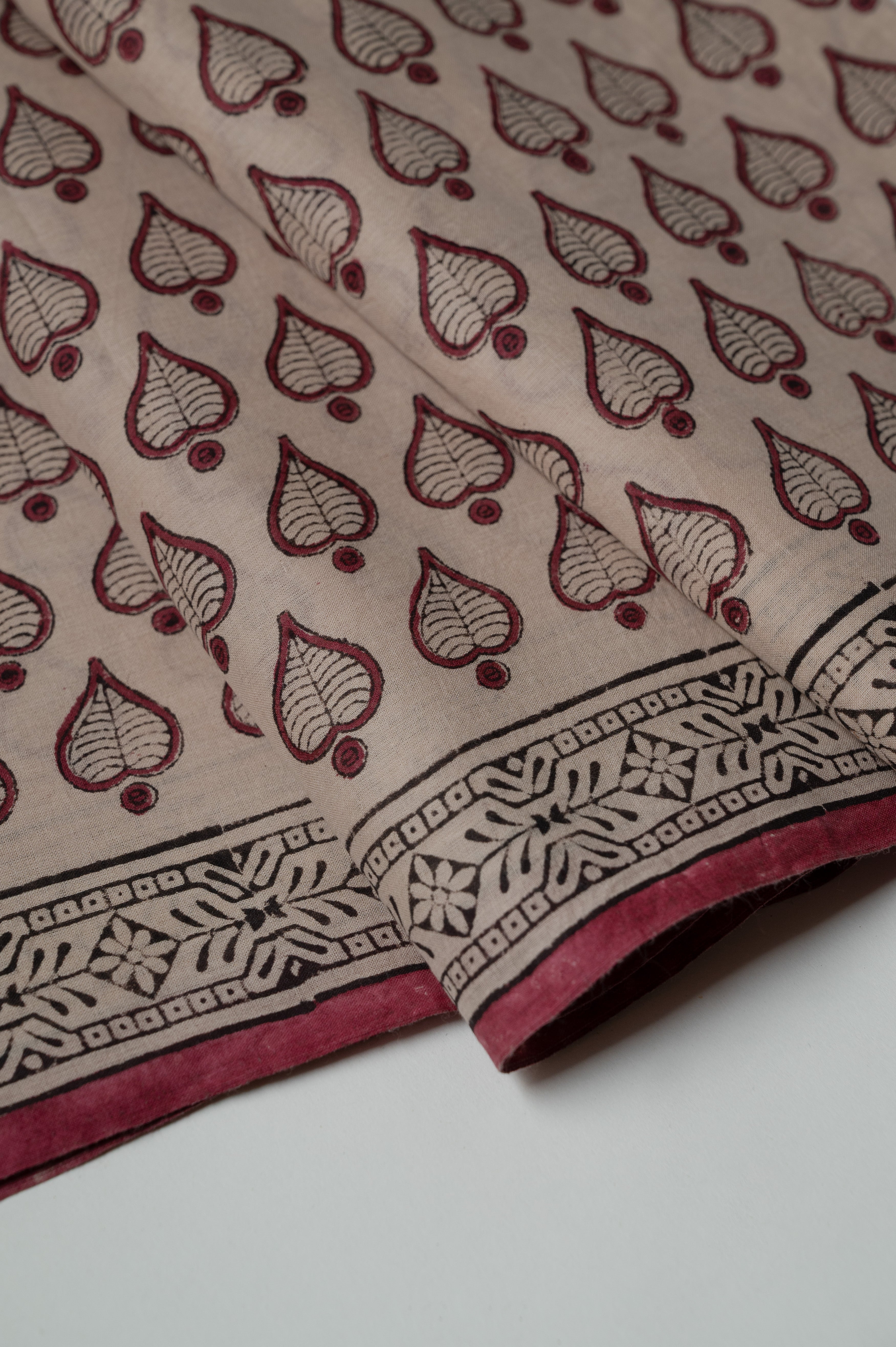 Paanpatti Mul Cotton Sari