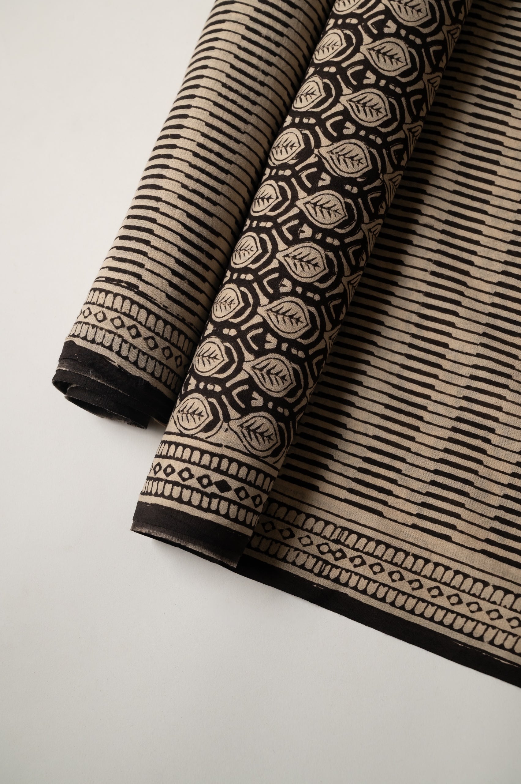 Sada bahar Mul Cotton Suit
