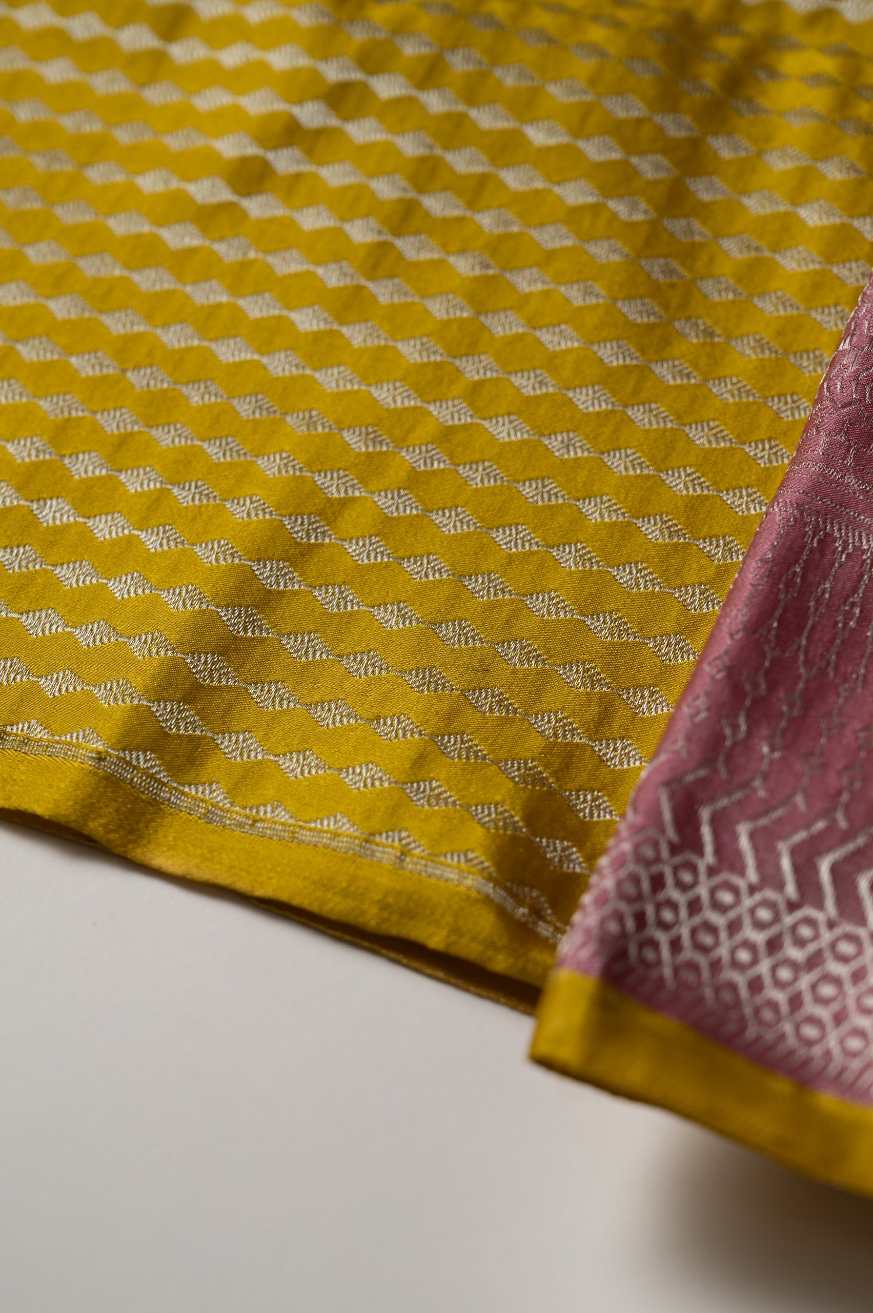 Aruna Iktaara Katan Silk Sari