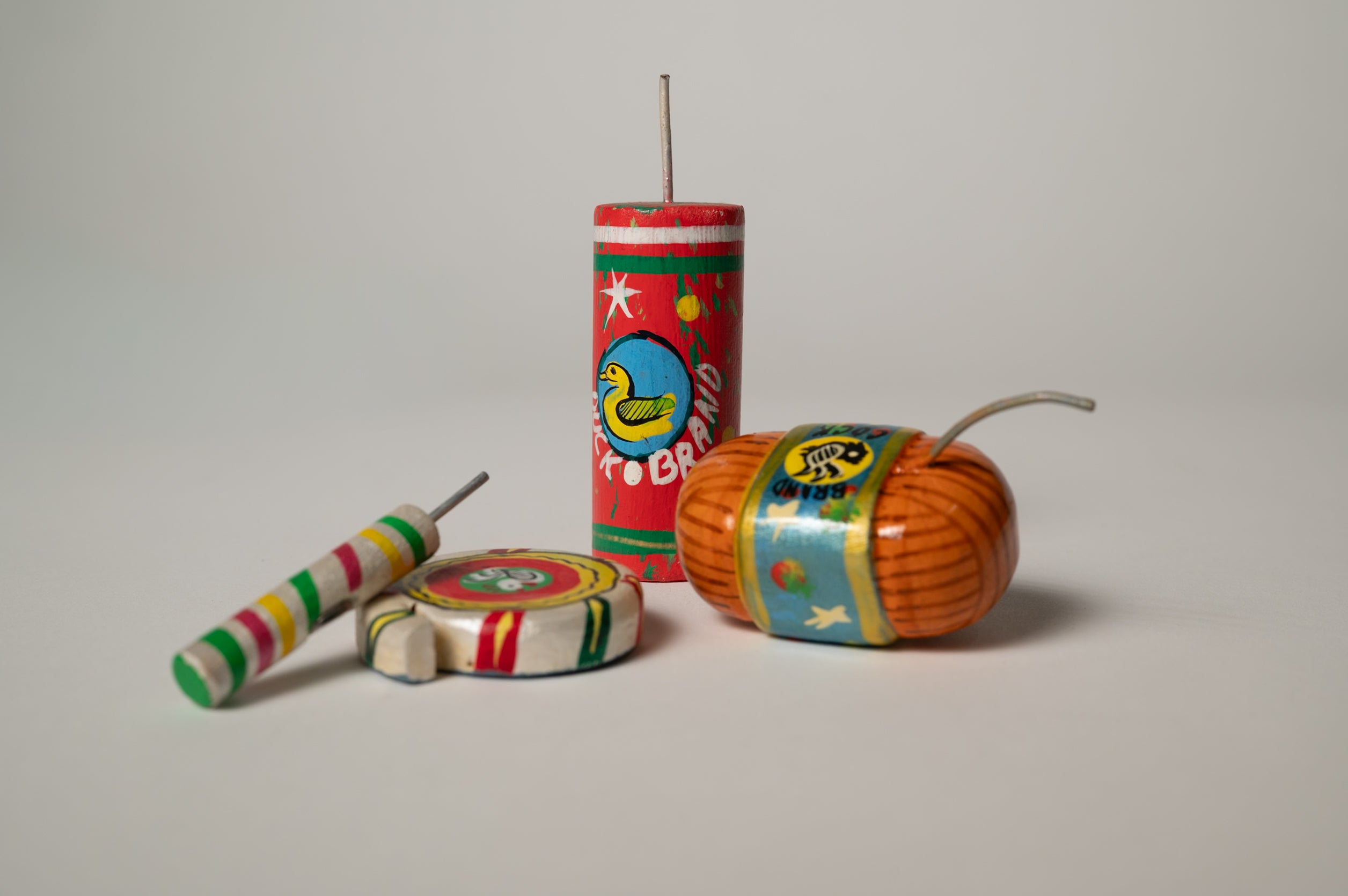 Patakha Lacquer Wooden Curio Magnet