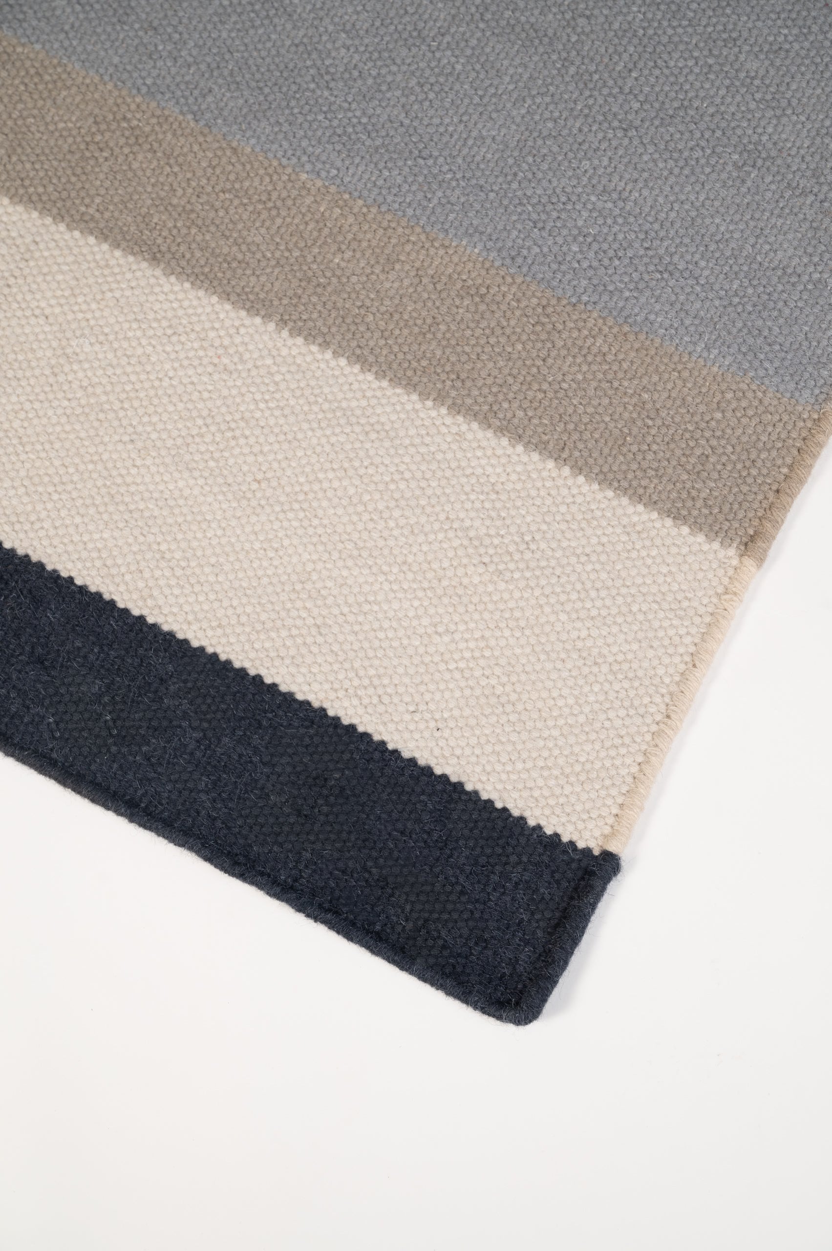 Sama Navy Rug