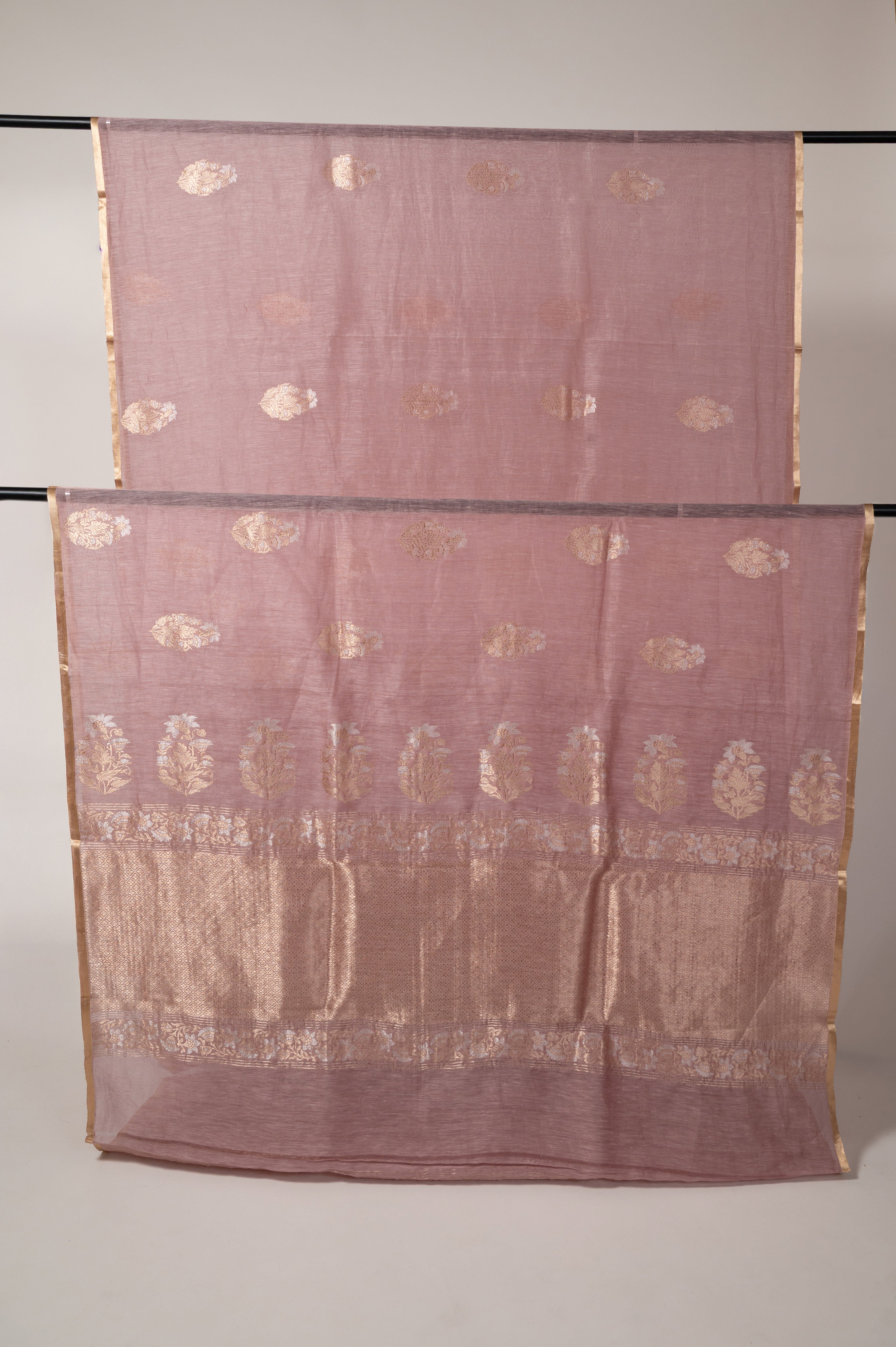 Gulaab Linen Zari Sari