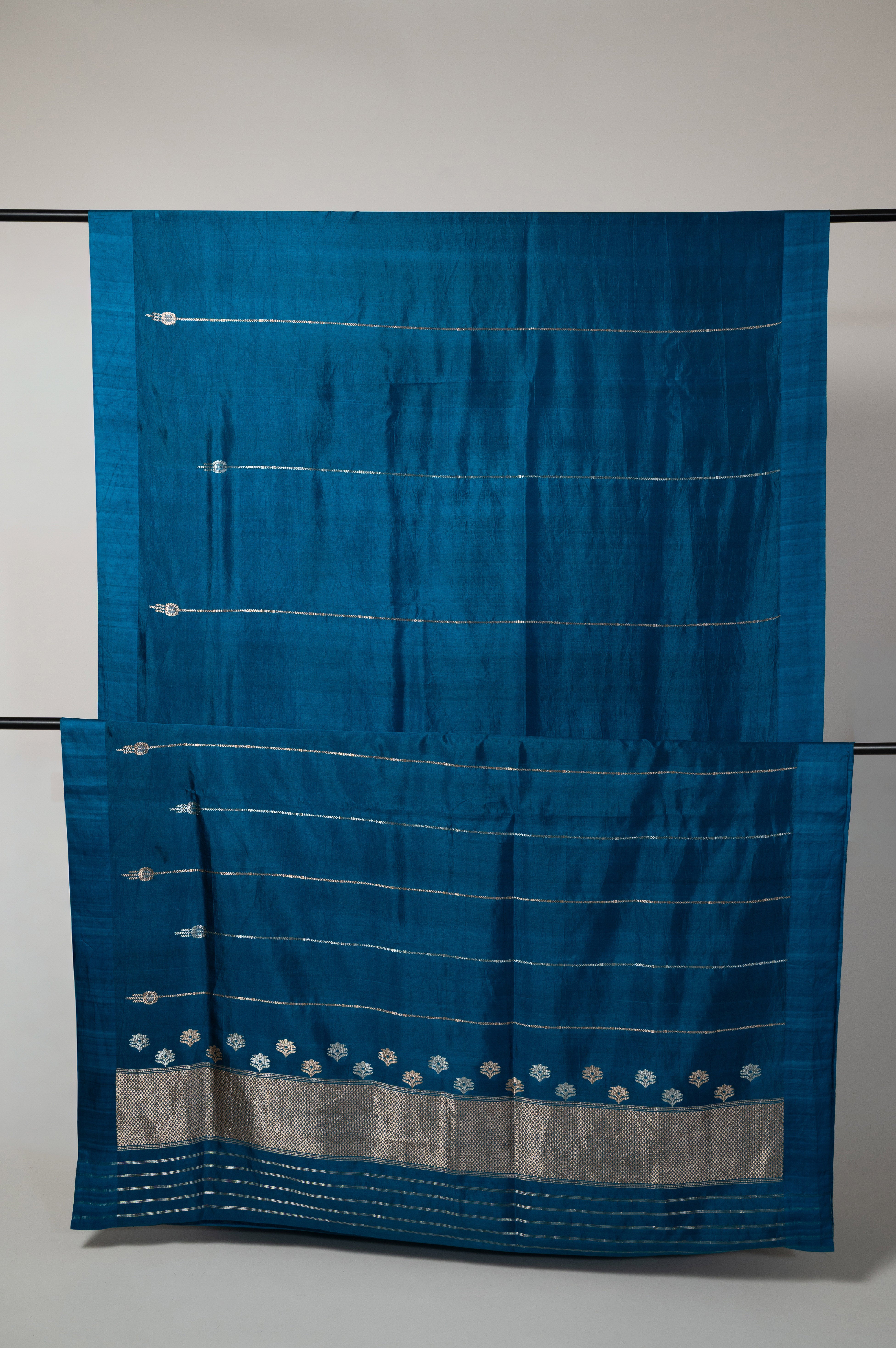 Neelam Sona-Rupa Kadwa Silk Sari