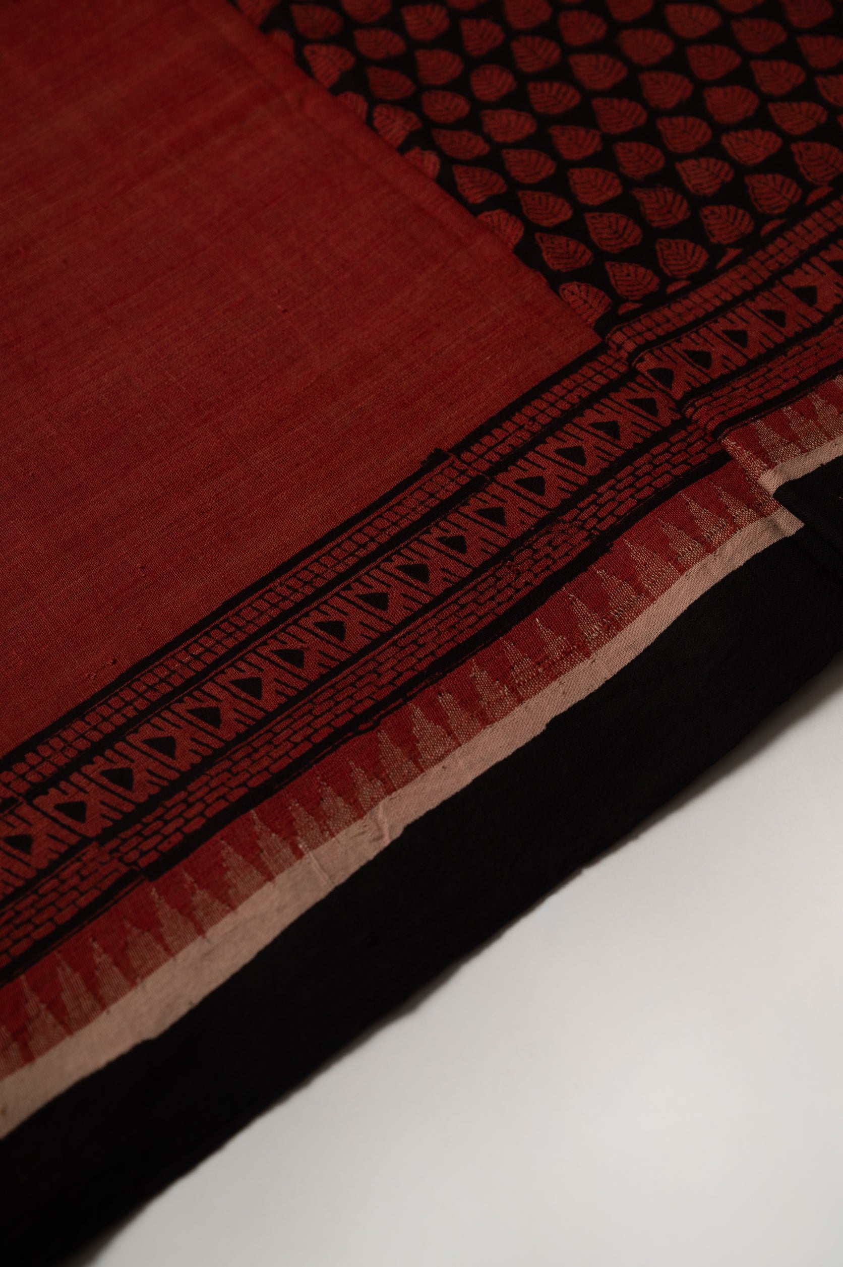 Surkh Handspun Coarse Cotton Sari
