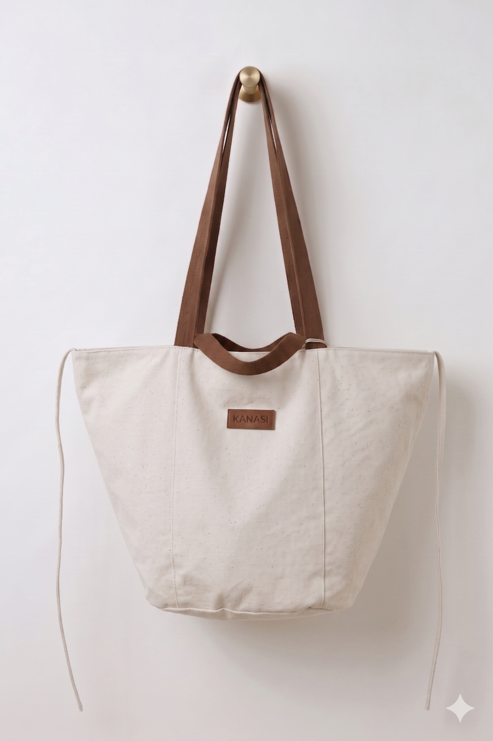 Kanasi x Burlap Bucket Tote